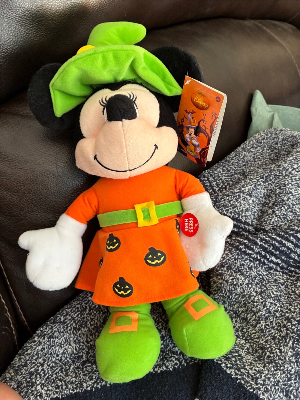 Disney Minnie Mouse Plush - 2014 Witch Halloween Animated dancing 15”